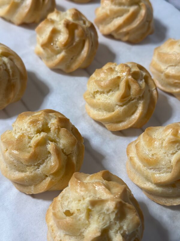 Puffs (Choux Pastry) - 12 Pieces